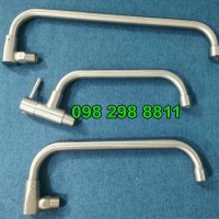 Vòi cấp nước bếp Âu bếp Á