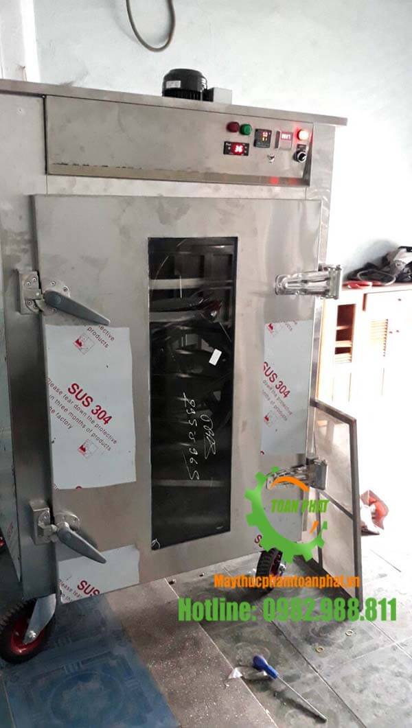 Tủ sấy nông sản D700 trong quá trình lắp đặt