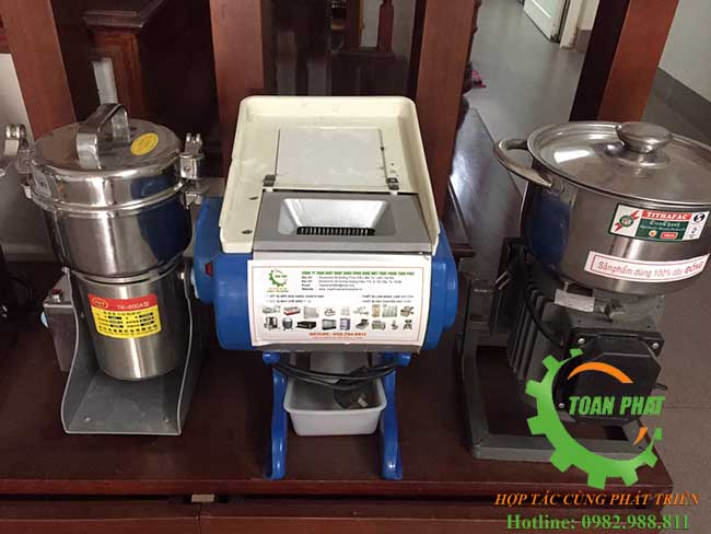 Máy thái thịt sống SS-70