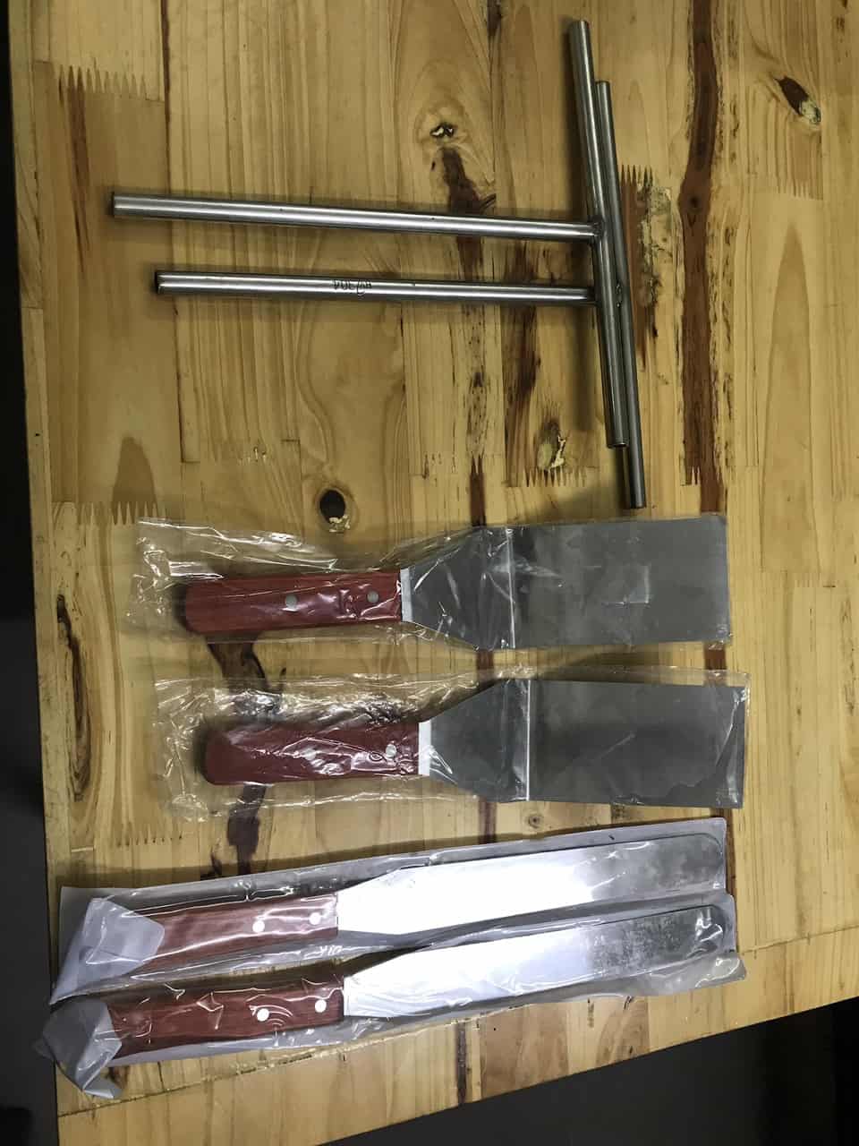 Dao làm bánh crepe