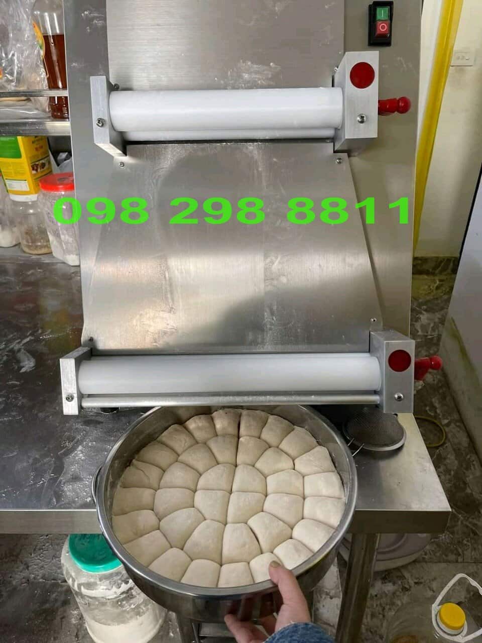 Máy cán bột làm đế bánh Pizza YSN/APD-40