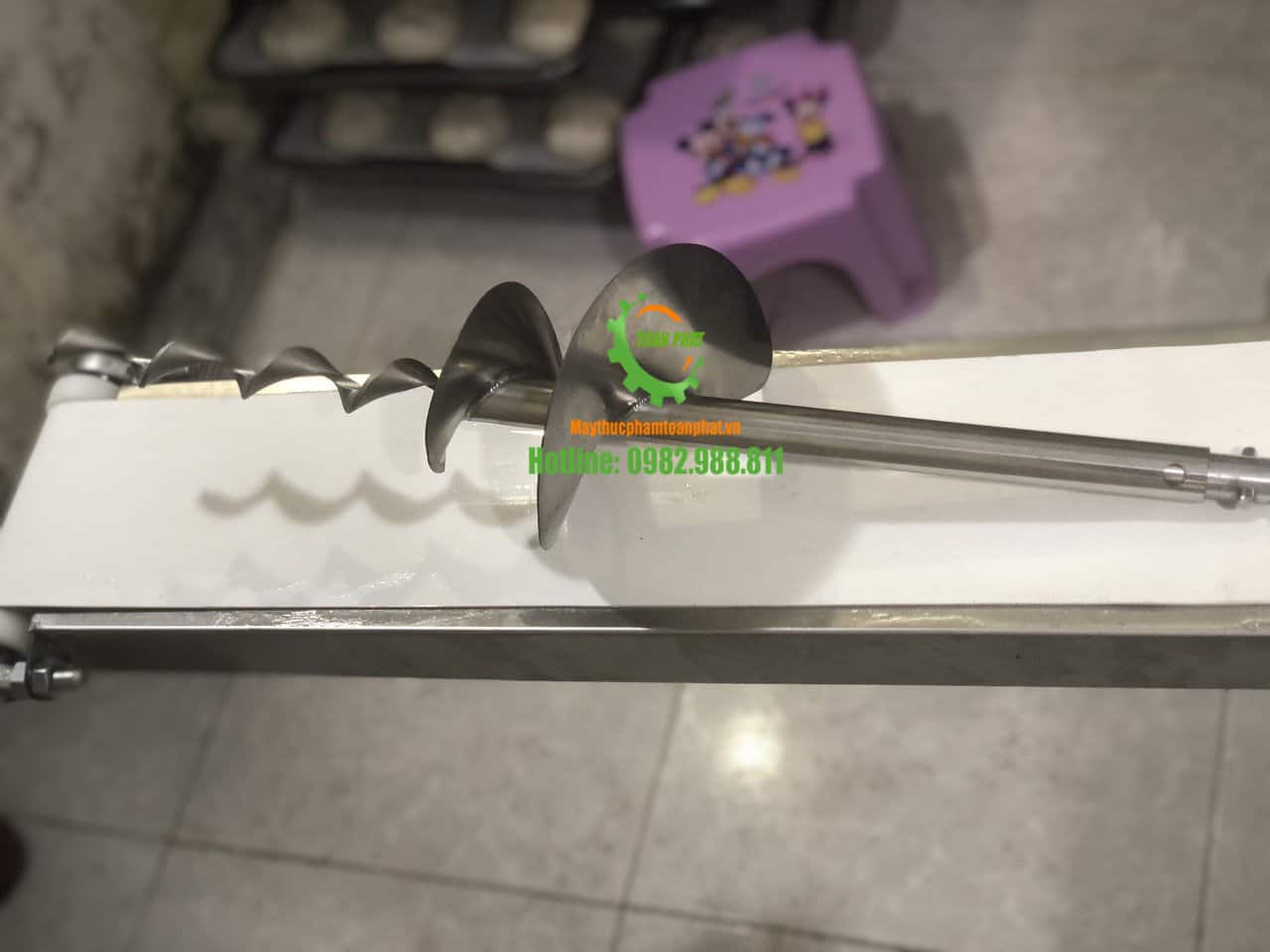 Máy làm bánh dày tự động