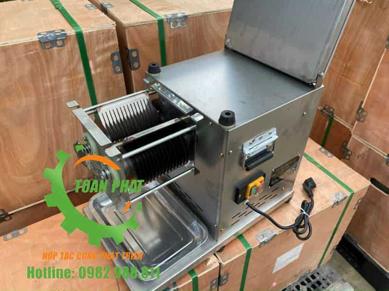 Máy thái thịt tươi sống QX260