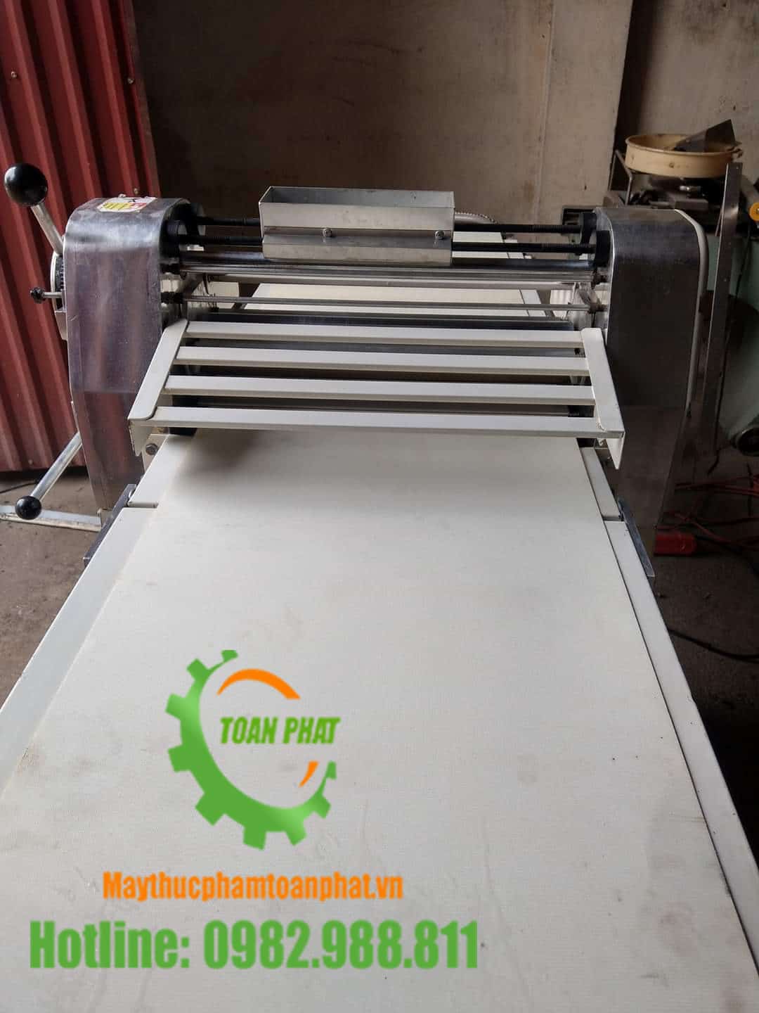 Máy cán bột nhiều vòng