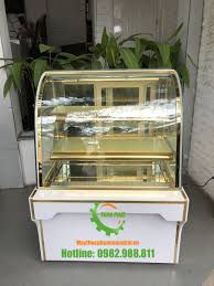 Tủ trưng bày bánh kem kính cong