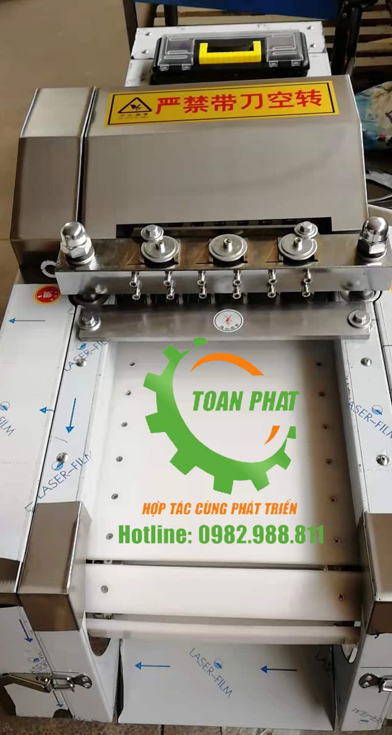 Máy chặt thịt gà vịt