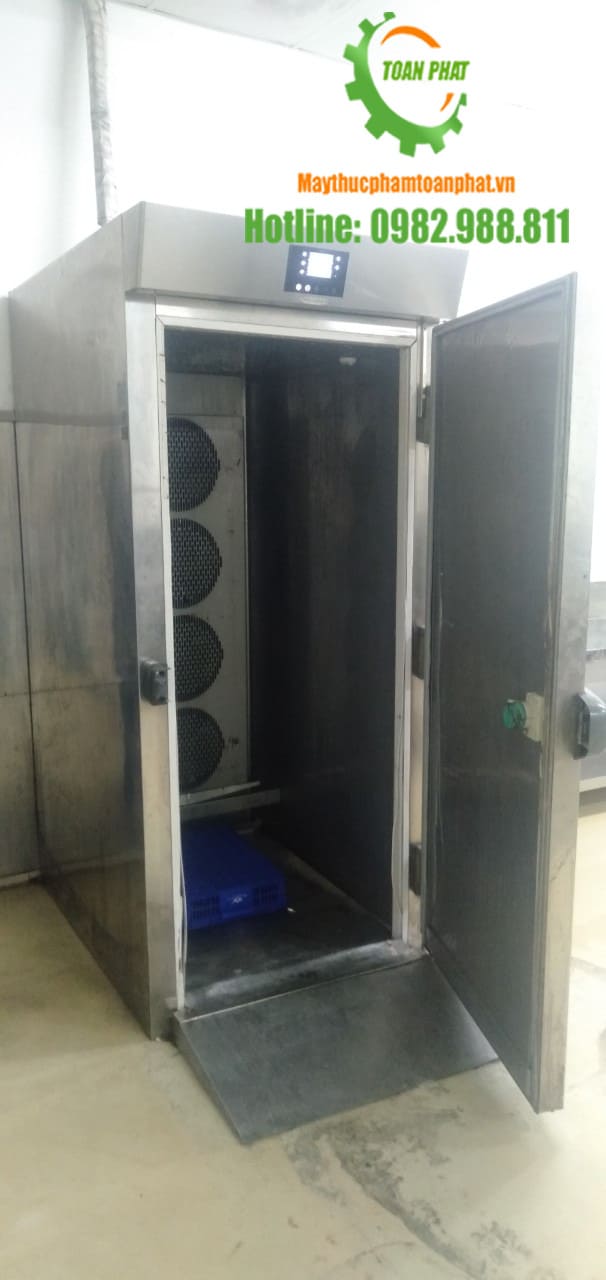 Tủ cấp đông nhanh Italya loại xe đẩy khay